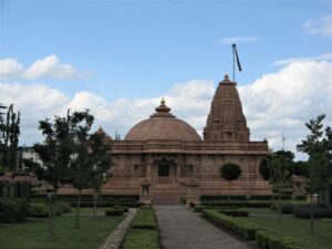 Shikharbandhi Jain Deraser